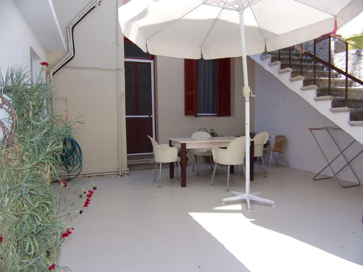 Finestra Rossa Old Town Vintage House Villa Lefkada City Bagian luar foto