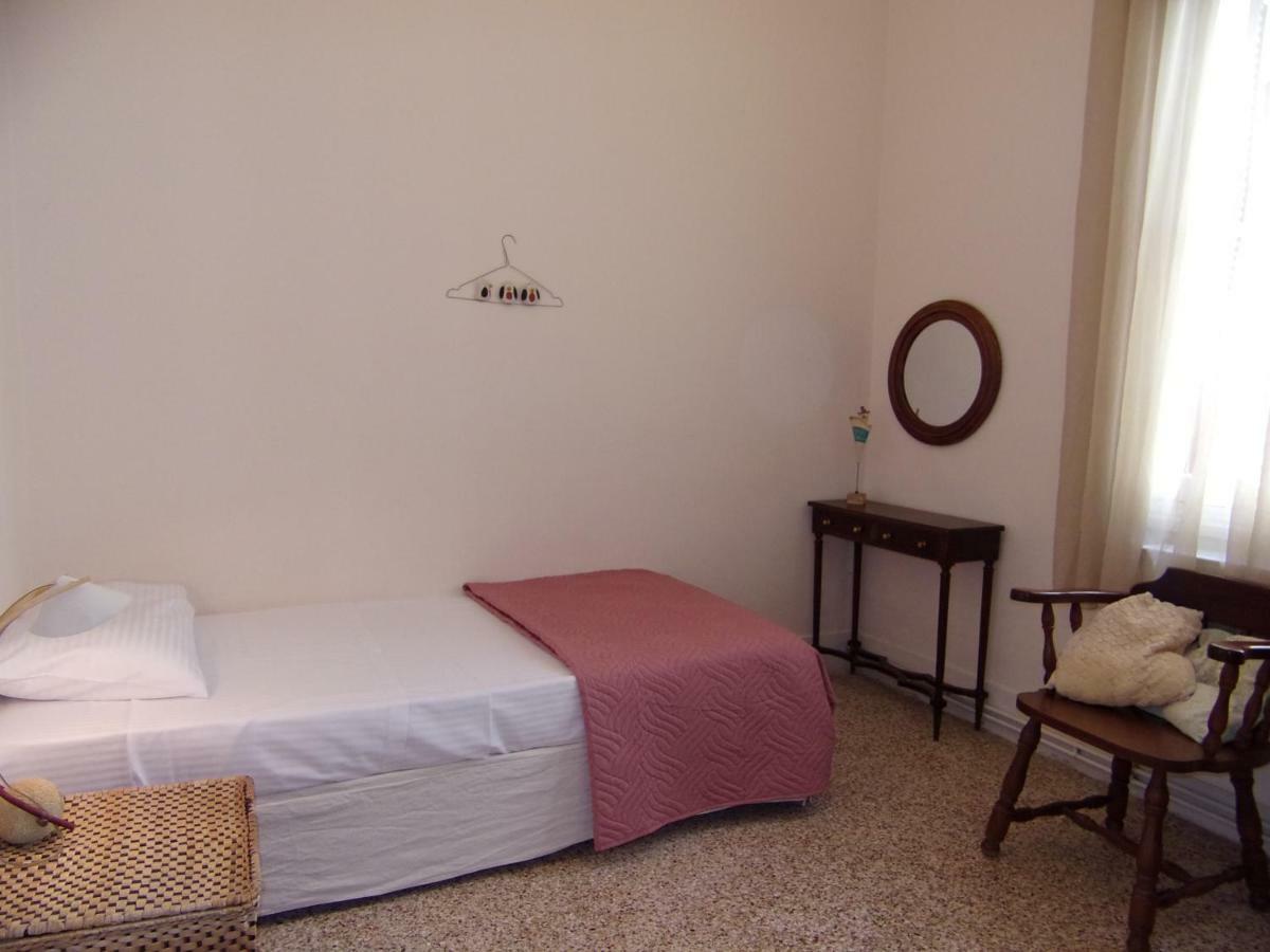 Finestra Rossa Old Town Vintage House Villa Lefkada City Bagian luar foto